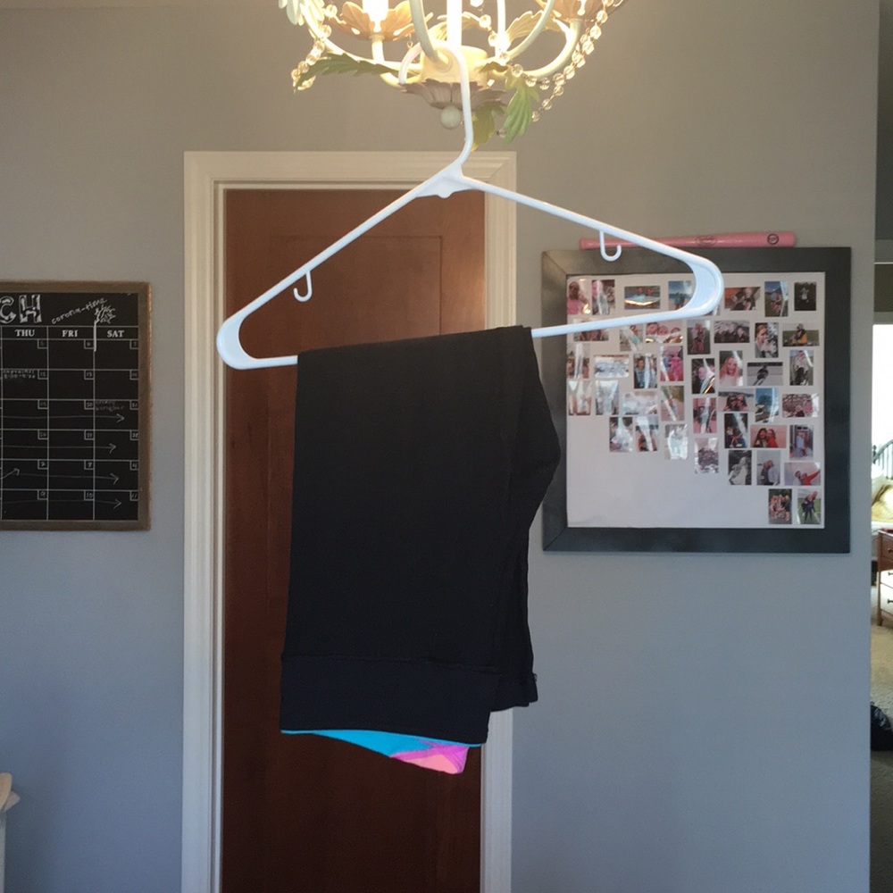 black reversible capris